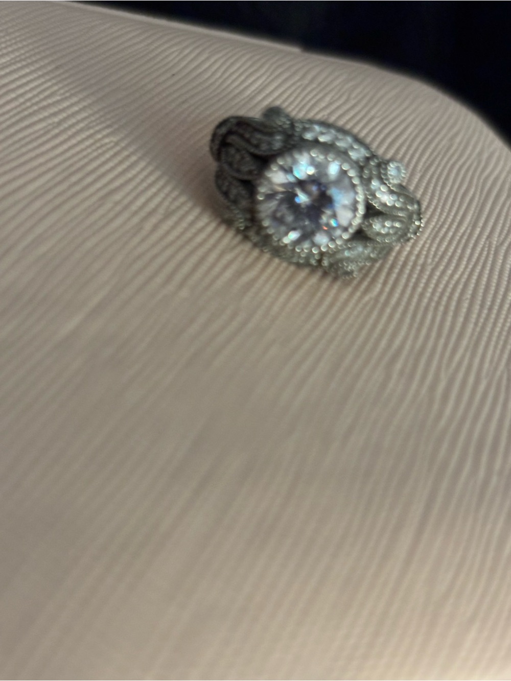 Vintage-Inspired Sterling Silver Halo Engagement Ring with Clear Center Cz Stone